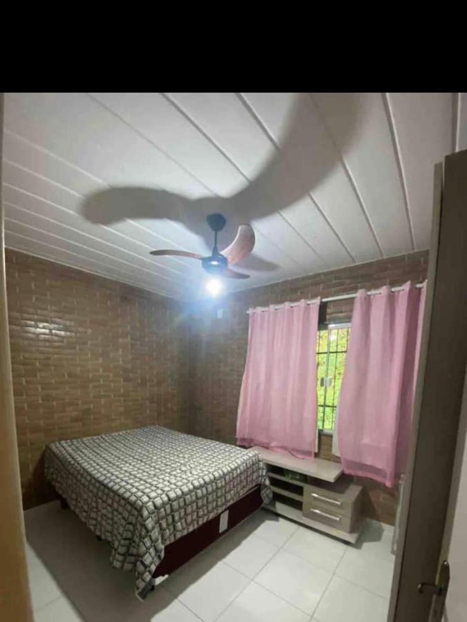 Casa Agradavel Em Um Condominio Na Barra Do Sana. Kültér fotó